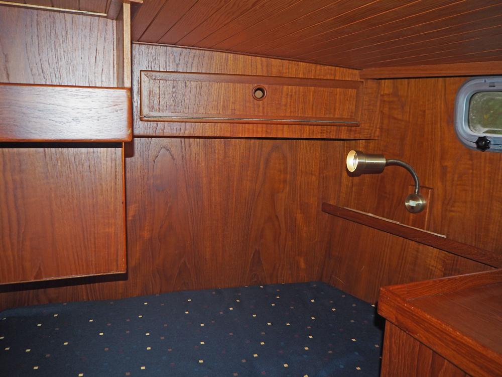 Aft cabin, Accommodation